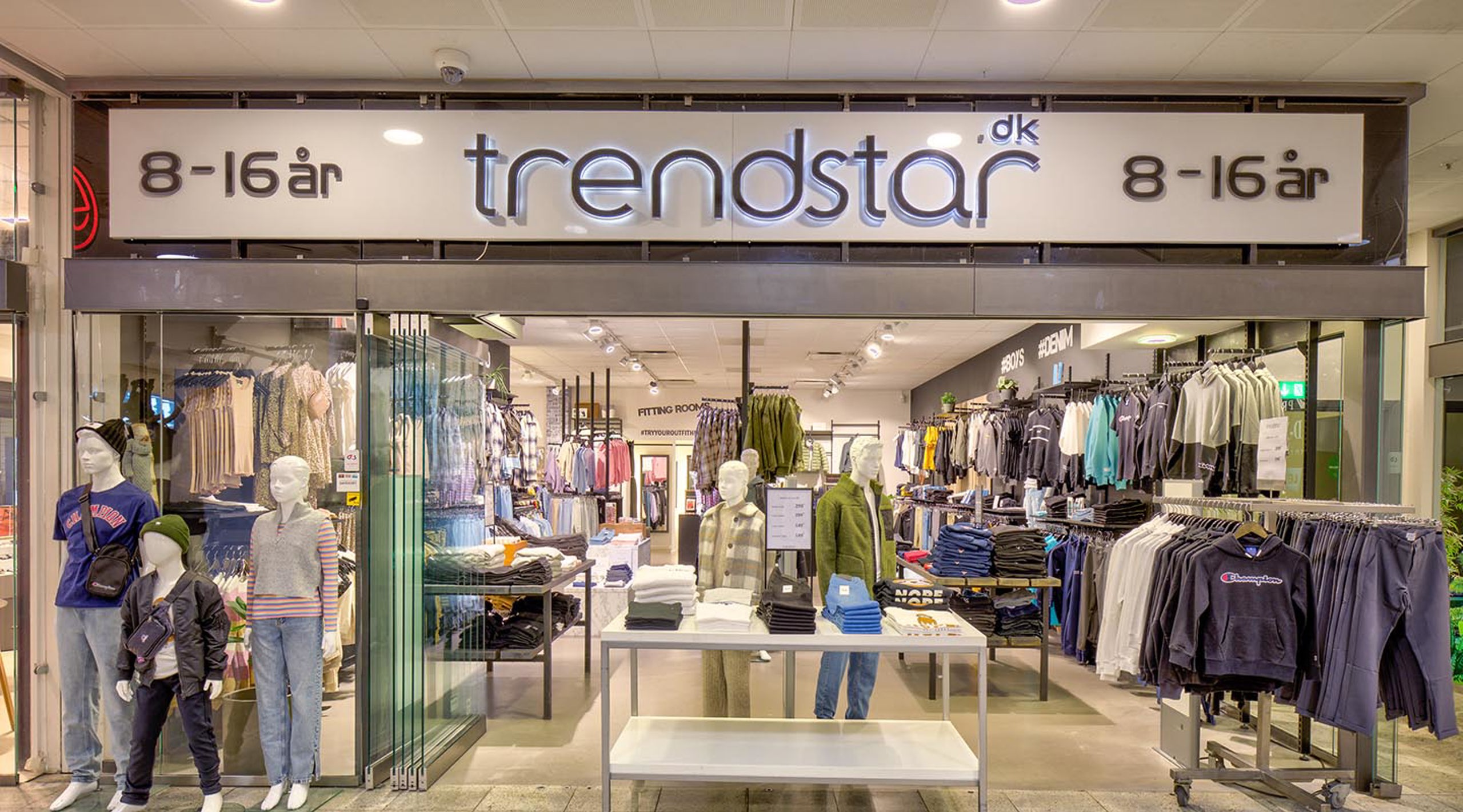 Trendstar - Køb smart tøj til drenge og piger - RO's